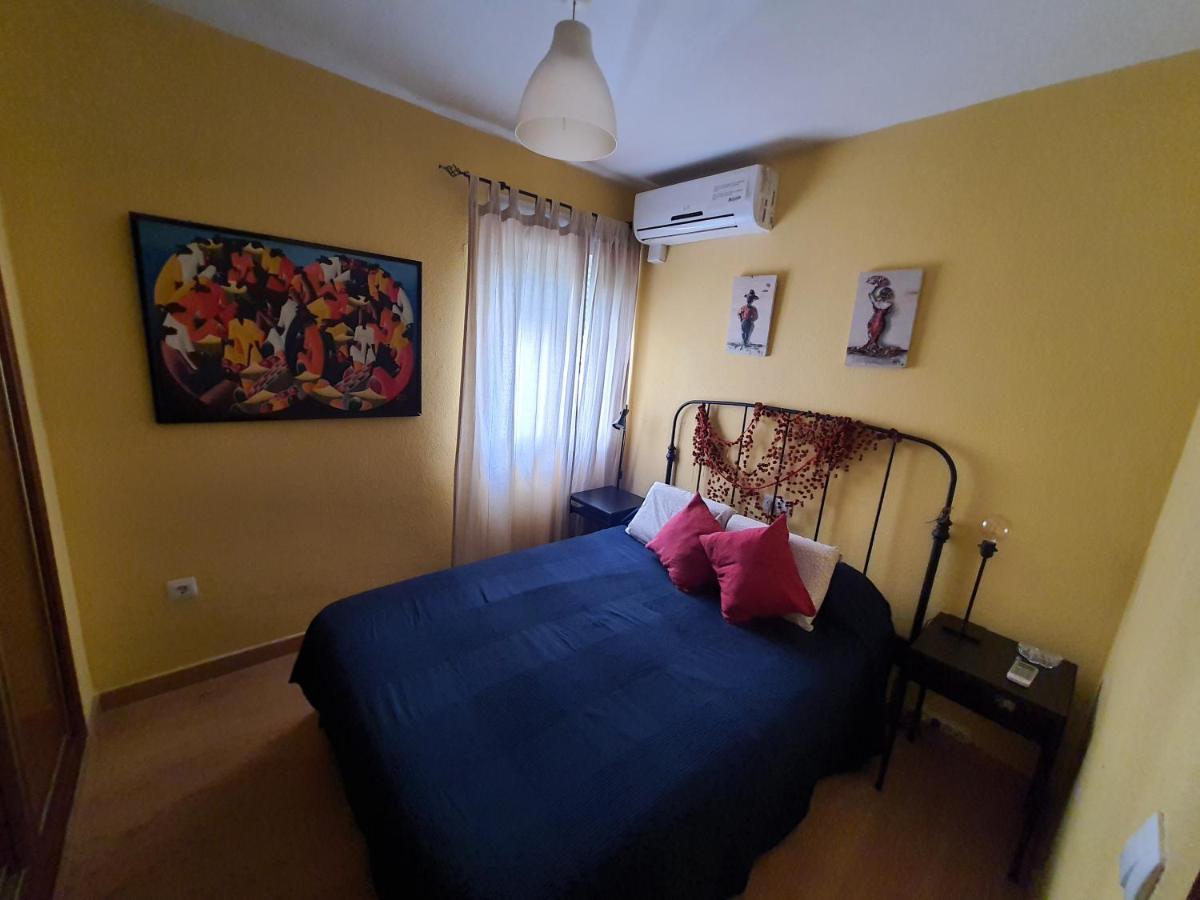 Atico Anaper Apartment Malaga Exterior photo